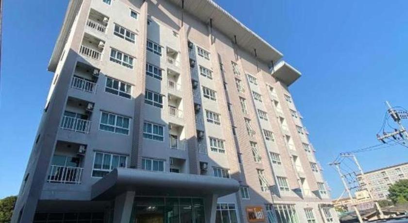 The Most Hotel Районг Екстериор снимка